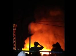 Malam-malam 8 Rumah Hangus Terbakar di Gunung Relly Kotabaru
