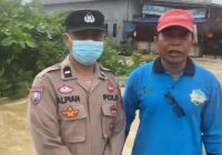 Sepeda Motor Banyak Mogok Terobos Banjir di Sebamban 1 Kabupaten Tanah Bumbu