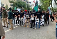 Ketua DPRD Kalsel Lagi-lagi Tak Bisa Ditemui, Massa Tak Terima
