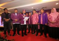Terpilih Aklamasi, Prof Ahmad Alim Bachri Jabat Ketua HIKMA Kalsel