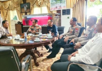 Awali Tugas di Kalsel, Kapolda Andi Rian Silaturahmi ke Rumdin Paman Birin