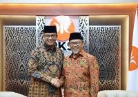 Anies-Aher Saling Puji, PDIP Enggan Tanggapi