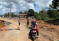 Longsor di Satui Meluas, Mobil Penumpang Tetap Jalan Al Munawar dan Roda Enam Lewat Simpang Empat Sumpol