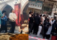 Viral Beredar Video Jungkook BTS Dijaga Ketat Bodyguard Saat Syuting Promosi Piala Dunia Qatar 2022 di Qatar
