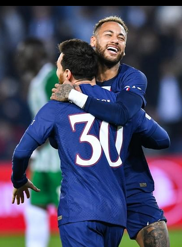 Messi Gemilang, PSG Bantai Maccabi 7-2