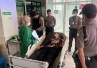 Wanita Pingsan Ditemukan di Halte Bus Jalan A Yani Km 2,5 Banjarmasin