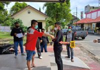Tersangka Peragakan 13 Adegan, Rekonstruksi Penusukan di Jalan Mistar Cokrokusumo Banjarbaru