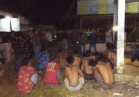 15 Pria dan 5 Wanita Pesta Miras Dalam Rumah Kos di Pelaihari
