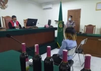 Nekat Jualan Miras, Warga Mabuun Diajukan ke Meja Hijau