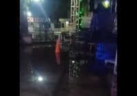Banjir Rob Rendam Halaman Taher Square, Warga Tak Berani Tidur Takut Air Makin Tinggi