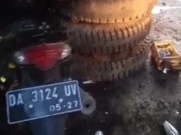 Sepeda Motor Tabrak Belakang Truk di Warukin Tabalong, Pengendara Terkapar