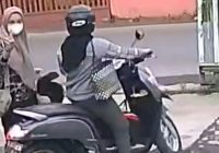 Dicari Dua Remaja Putri Diduga Ambil Kaus di Toko Baju di Banjarmasin