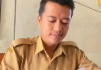Viral Pak Guru Buka Gaji Bulan ini Buat Netizen Menangis