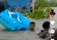 Aksi Heroik Anggota Polisi Selamatkan Balita di Tengah Banjir