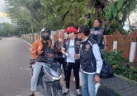 Ratusan Paket dan Amplop Habis Sekejap, HDCI Banjarmasin Berbagi
