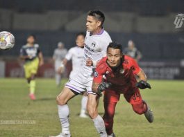 Persita Kalah 1-0 Atas Persib Gara-gara Gol Bunuh Diri, Ini Sesal Pelatih Alfredo Vera