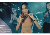 Kalahkan MV 'Wild Flower' RM BTS ft. Youjeen, Lagu Bali 'Care Bebek' Jegeg Bulan Juarai 100 Video Musik Teratas Indonesia