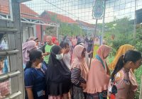 Warga Satu Kompleks Senangnya Minta Ampun, Lazis Assalam Fil Alamin Bayarkan LPG 3 Kg Senilai HET