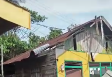 Detik-detik Rumah di Pulau Bromo Ambles ke Sungai