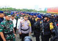 Kapolri dan Panglima TNI Pimpin Apel Gelar Pasukan Operasi Lilin 2022