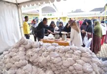 Pemprov Kalsel Gelar Pasar Rakyat di Dalam Pagar Ulu Kabupaten Banjar