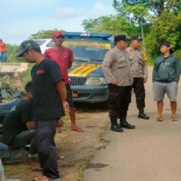 Oknum Warga Tarik Pungutan Tanpa Karcis di Pintu Masuk Bincau, Polsek Martapura Kota Lakukan Ini