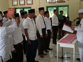 Pilkades Serentak Gelombang Pertama di Tanah Bumbu, Panitia Pemilihan Dilantik