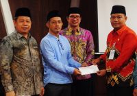 Lazis Assalam Fil Alamin Bersama Kemenag Kalsel Salurkan PMT Bagi Balita Stunting