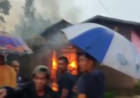 BREAKING NEWS Kebakaran di Jalan Irigasi Martapura
