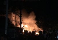 Api Berkobar di Jalan Ahmad Yani Km 15 Gambut