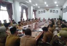 Bupati Tanah Bumbu HM Zairullah Azhar Pimpin Rakor Persiapan Rakerda SKPD 2023