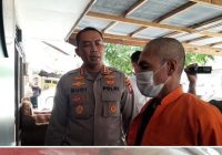 Payudara Bengkak dan Bernanah Setelah Suntik Silikon, Wanita Ini Laporkan Pria 'Melambai' ke Polisi