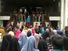 Mediasi Buntu! Pembakal Tambak Anyar Ulu Tak Mau Mundur, Warga Tetap Berjuang