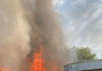 Minggu Pagi Rumah dan Apotek di Muara Uya Tabalong Ludes Jadi Arang, Kerugian Capai Rp1,5 Miliar
