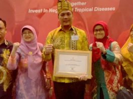 Wali Kota Aditya Raih Penghargaan Banjarbaru Bebas Penyakit Frambusia dan Menkes