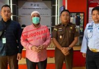 Ngantar Istri ke Polres Banjarbaru, DPO Penipuan Agen Haji Ditangkap Tim Intelejen Kejari
