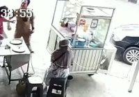 VIRAL Video Seorang Berseragam PNS Diduga Aniaya Pedagang Martabak, Ini Kata Polisi dan BKN
