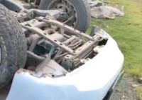 Innova vs Dump Truk di Sungai Cuka Tanah Bumbu, Mobil Terbalik