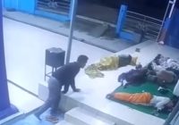 Maling 2 Hape di Masjid Al Aman  HST Terekam  CCTV