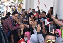 Ribuan Relawan Sambut Anies di Kalsel, Teriakan Yel-yel: Anies Presiden!