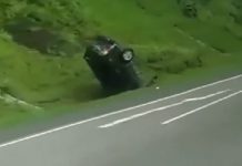 VIRAL Video Detik-detik Innova Mendadak Terjungkal saat Ngebut di Tol Semarang-Solo, Ini Kata Polisi