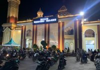 Tarawih Pertama Ramadan 2023, Warga Penuhi Masjid Hasanuddin Majedie Kayu Tangi
