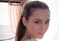 2 Tahun Menikah, Julie Estelle Umumkan Hamil Anak Pertama
