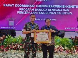 Ikut Serta Menurunkan Jumlah Stunting di Kalsel, Lanud Sjamsudin Noor Terima Perhargaan