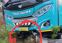 Laka Bus vs Sepeda Motor di Jalan Tol Rasau HST, Pengendara Terjebak di Kolong