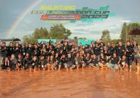 Ternyata Mr Ballack Menyediakan Satu Unit Sepeda Motor Bagi Juara I Lomba Ketangkasan Pemadam