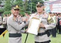 Berhasil Ungkap Peredaran Sabu di Sambung Makmur, Kapolres Beri Penghargaan Kepada Kapolsek dan Beberapa Anggota