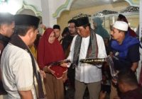 Dini Hari, Paman Birin Datangi Warga Desa Mahang Matang Landung Pandawan HST