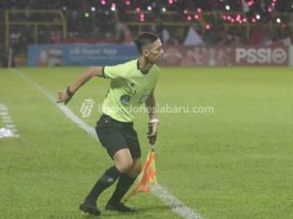 Hakim Garis Rebut Penghargaan Wasit Terbaik BRI Liga 1 2022/2023, Ini Profilnya