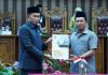 DPRD Tanah Bumbu Serahkan Rekomendasi Atas LKPj Bupati Zairullah , Ada 17 Poin